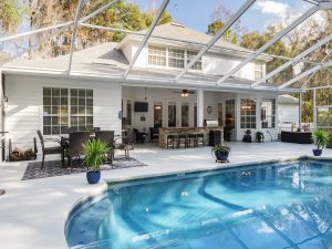 Hampton Ridge pool home with summer kitchen Gainesville FL